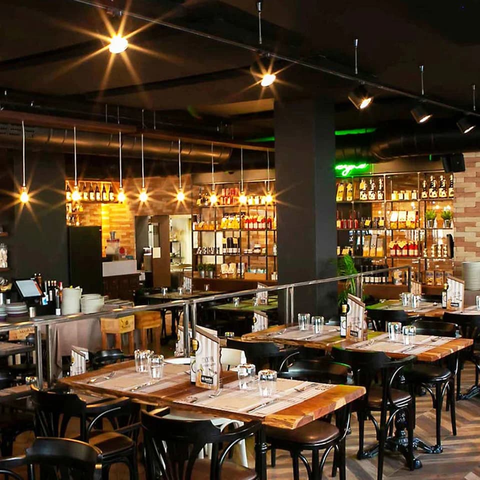 Chi Burdlaz Garden venue